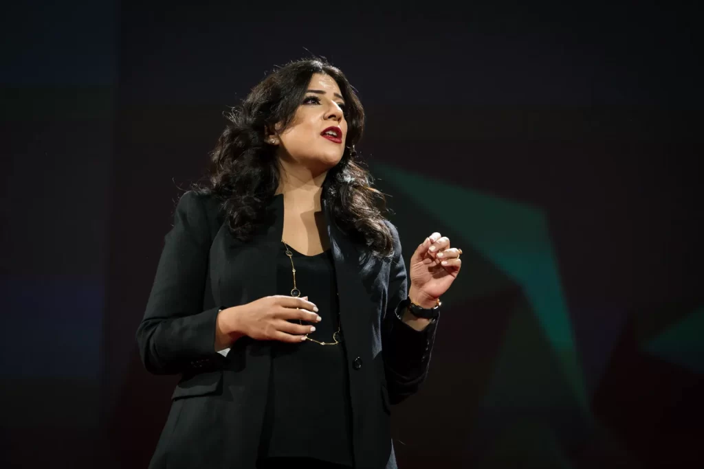 Women Entrepreneurs, Inpiring Stories, Entrepreneurship, Information & Technology, General Motors , Whitney Wolfe Herd, Kiran Mazumdar-Shaw, Sara Blakely, Reshma Saujani, Girls Who Code, Sheryl Sandberg, Mary Barra, Arianna Huffington, Ru-Yi Hsu,